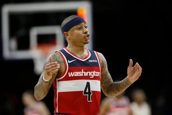 队正面临一 队正面临一