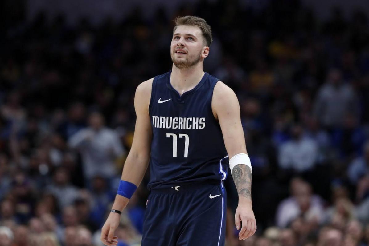 与此同时 与此同时