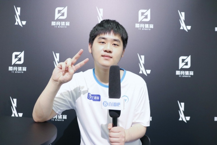 合完成了惊 合完成了惊